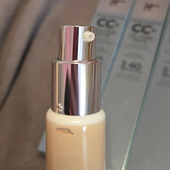 IT Cosmetics CC+ Cream - Fair